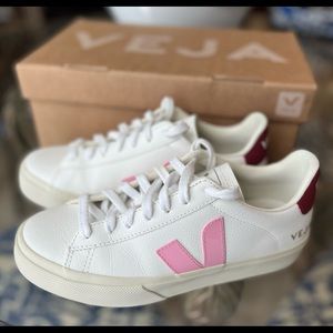 Veja Campo Pink
